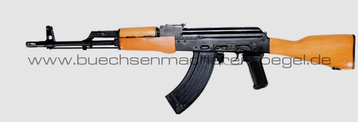 AK 47 Geradezugrepetierer mit Holzschaft